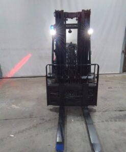 Alternative view of Toyota 27392