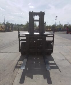 Alternative view of Toyota 27618